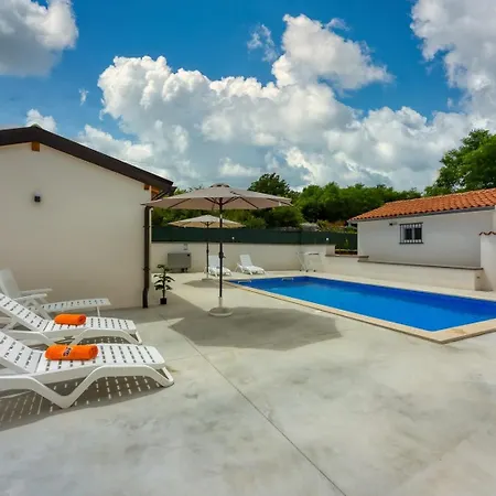 Дом отдыха Casa Ina Wit Private Pool *