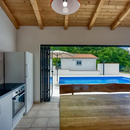 Casa Ina Wit Private Pool Kršan